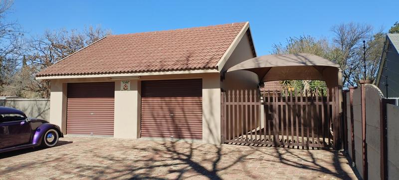 4 Bedroom Property for Sale in Sasolburg Ext 4 Free State